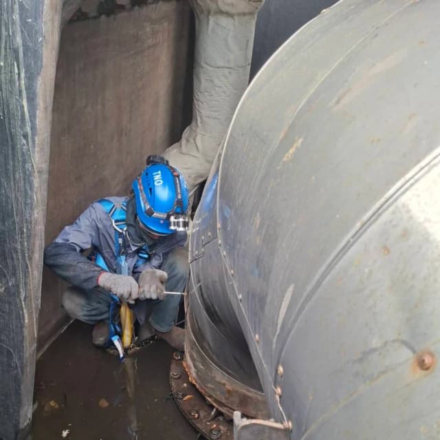 Exhaust Pipe Retrofit & Insulation Cladding 3