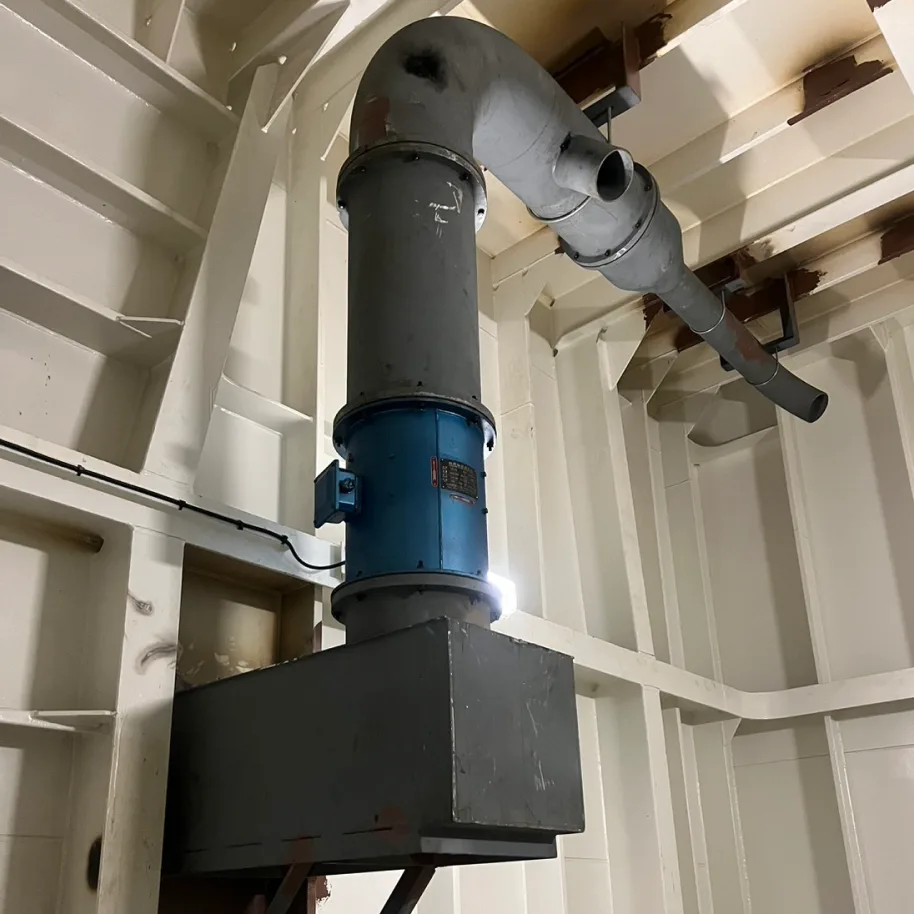 Ducting, Louvers & Blanking Plates 1