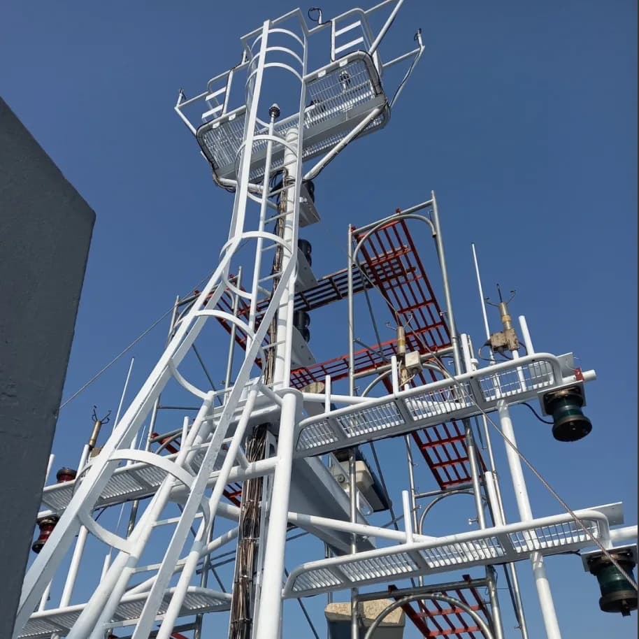 Radar Mast 1
